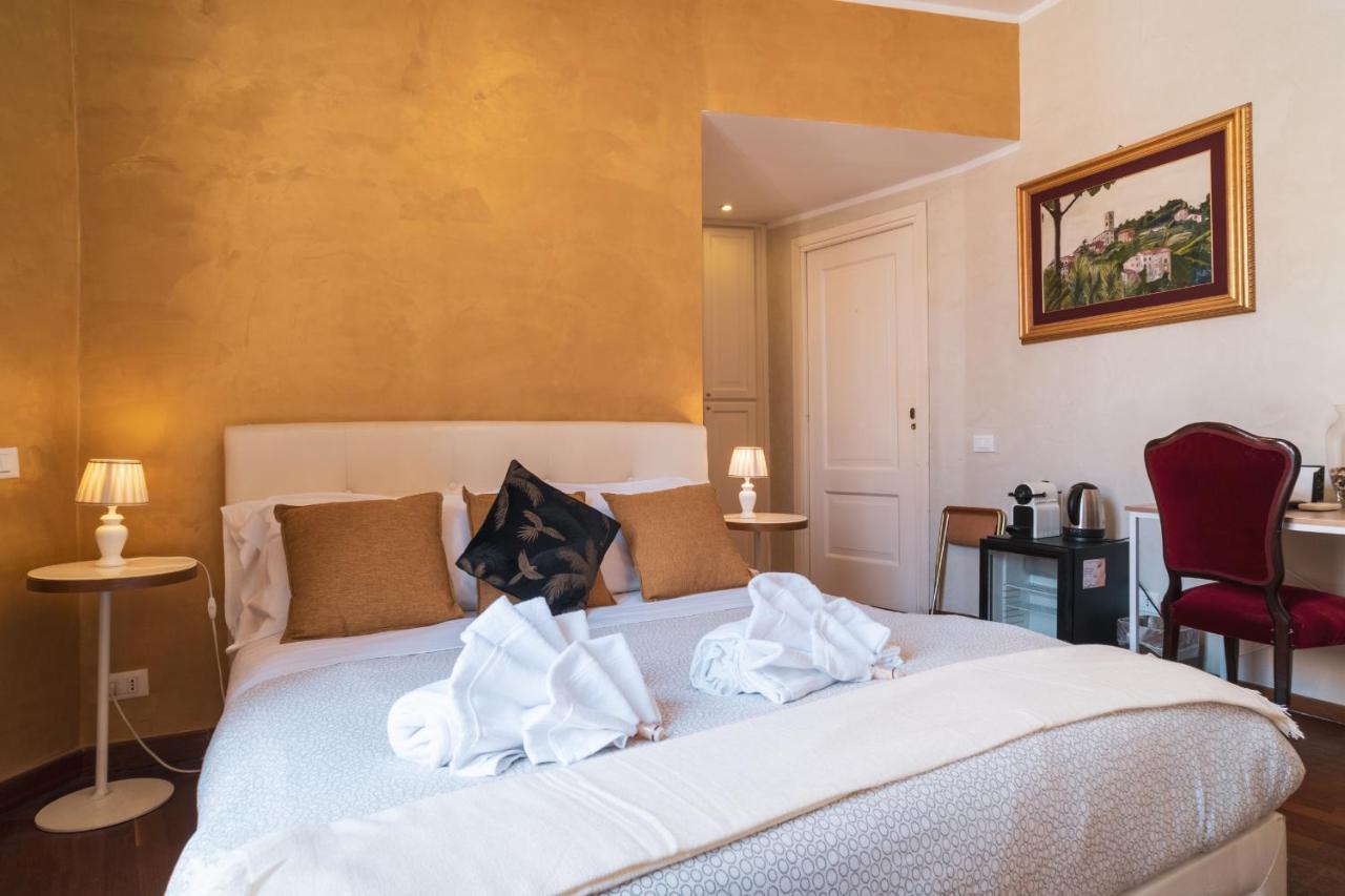 Deluxe Double Room Balcony